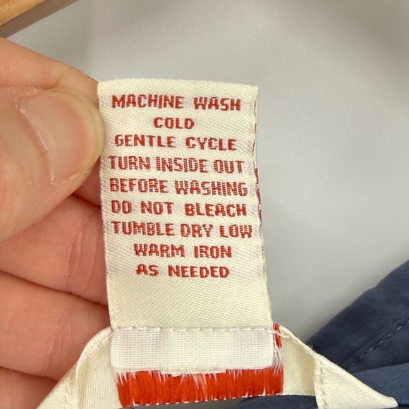 Sundance Navy Butterfly Embroidered Button Front Cotton Blouse Size 12 - Picture 7 of 8